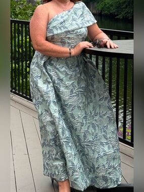 Alex Evenings off-shoulder ball gown